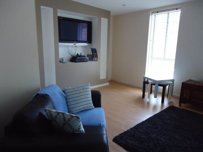 2 Lewisham Close, Hampton Park VIC 3976