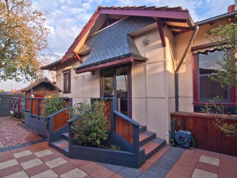 97 Gladstone Road, Dandenong VIC 3175