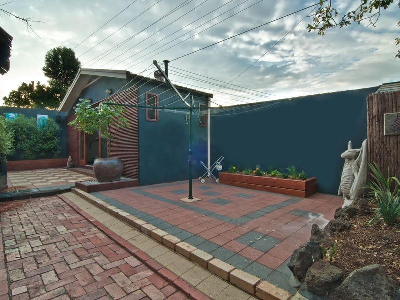 97 Gladstone Road, Dandenong VIC 3175