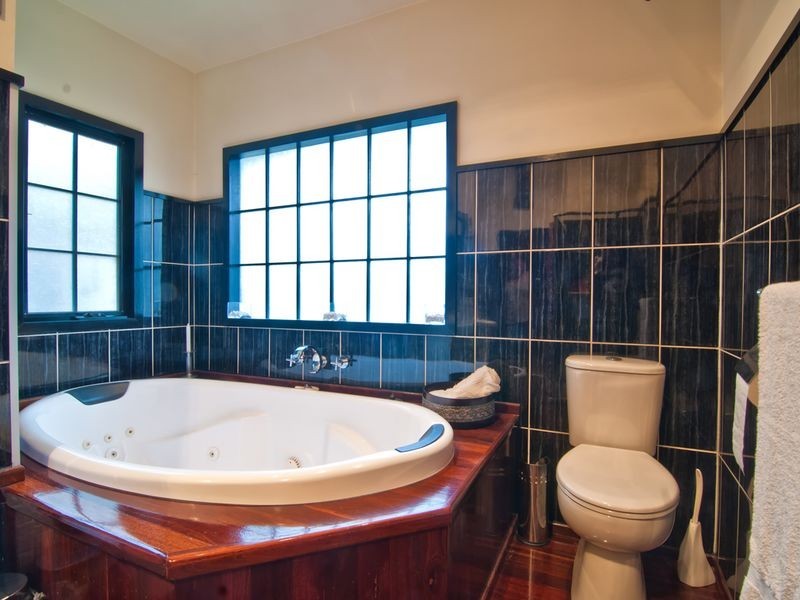 97 Gladstone Road, Dandenong VIC 3175