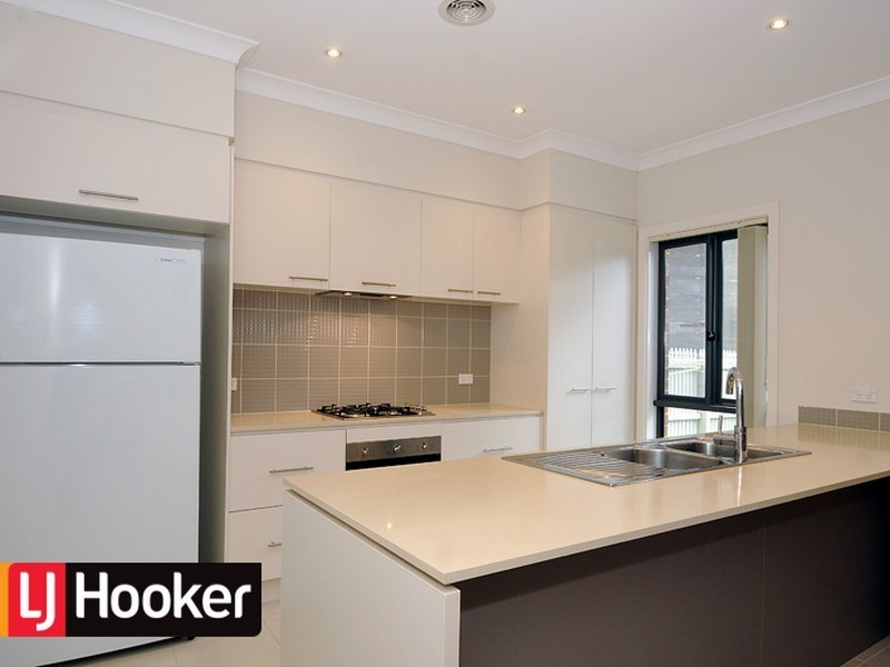 7 Manuscript Drive, Endeavour Hills VIC 3802