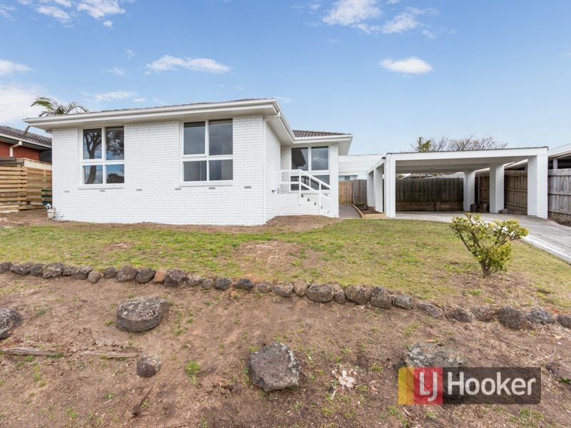 28 Scotsburn Way, Endeavour Hills VIC 3802
