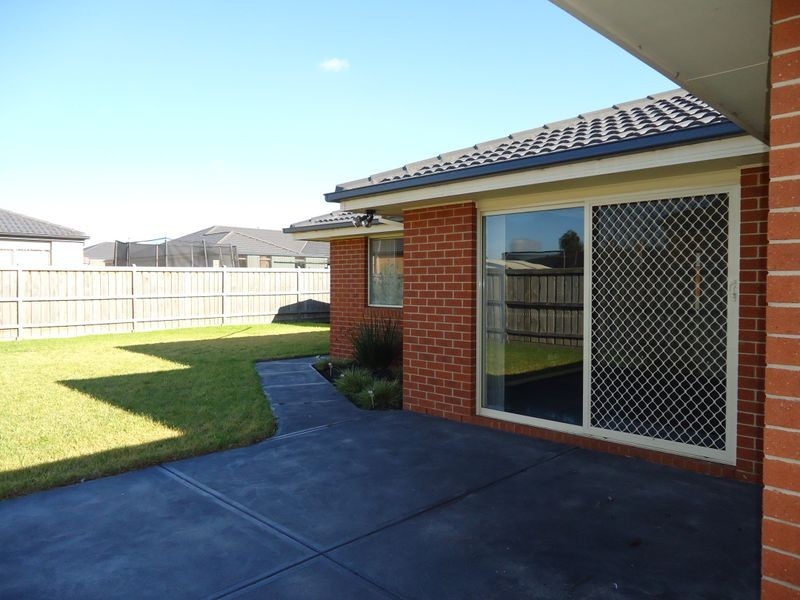 23 Donohue Street, Cranbourne East VIC 3977