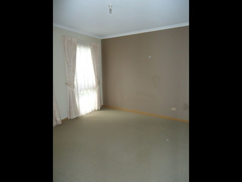 13 Garfield Court, Hampton Park VIC 3976