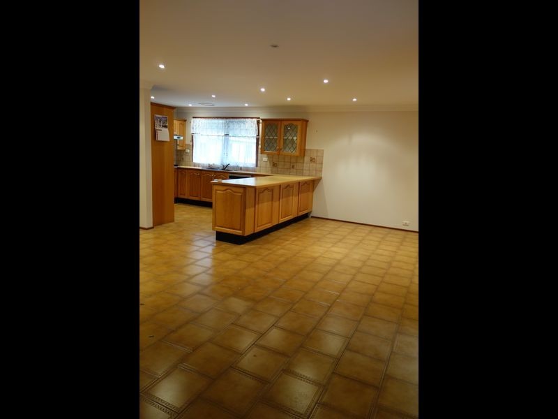 22 Browns Road, Noble Park North VIC 3174