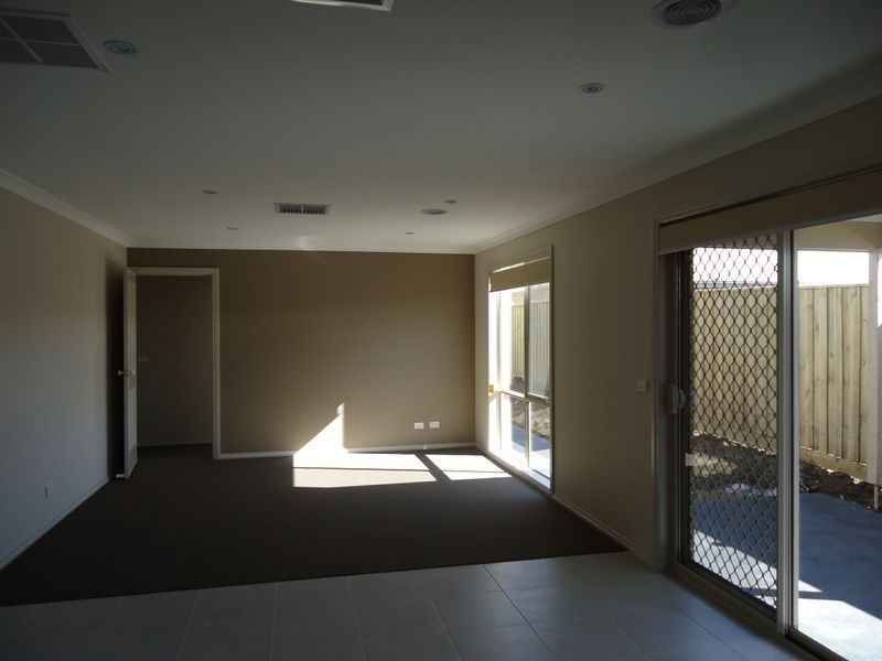 Lot 1731/58 Linden Tree Way, Cranbourne North VIC 3977