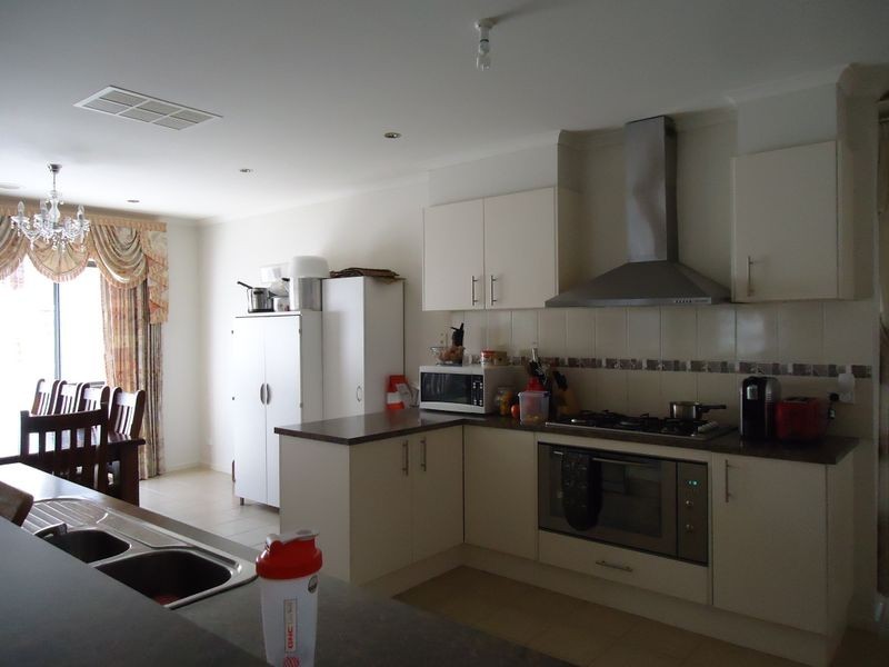 5 Dargo Close, Narre Warren South VIC 3805