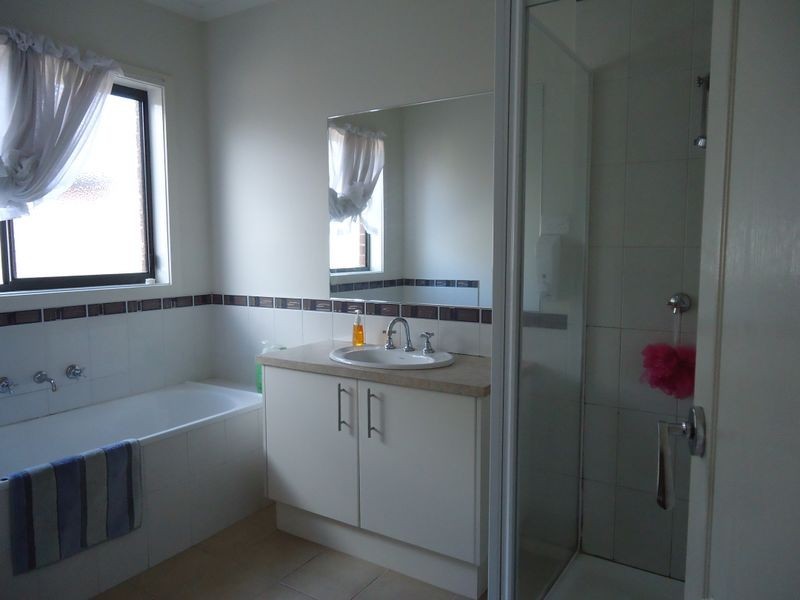 5 Dargo Close, Narre Warren South VIC 3805