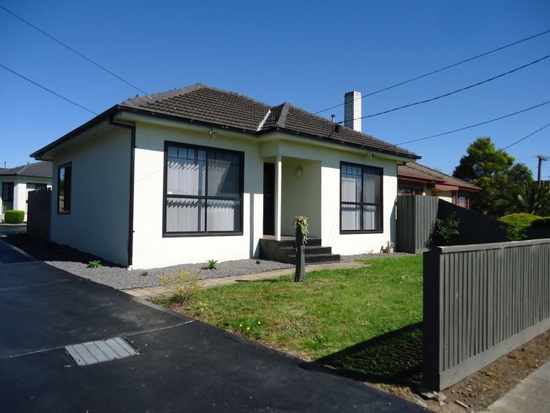 1/3 Ross Street, Dandenong VIC 3175