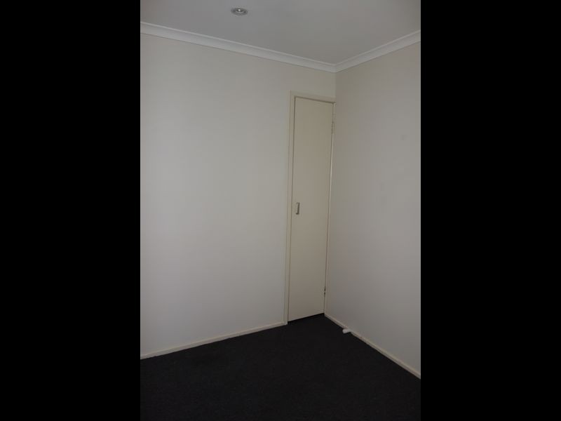 62 Gipps Crescent, Cranbourne North VIC 3977