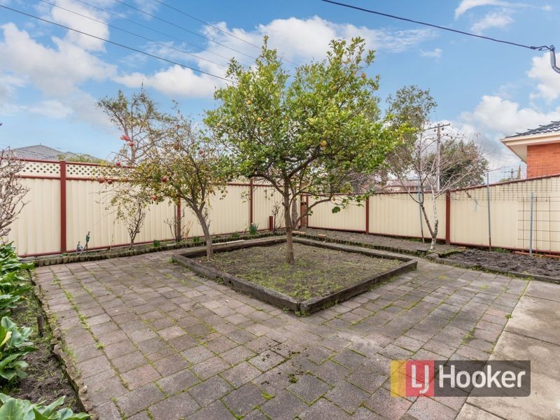 1/10 Stella Avenue, Noble Park VIC 3174