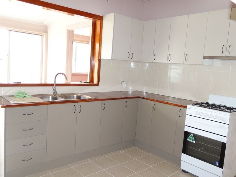 24 Browns Road, Clayton VIC 3168