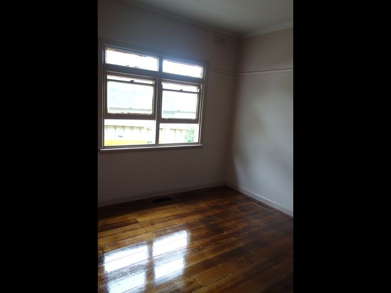 24 Browns Road, Clayton VIC 3168