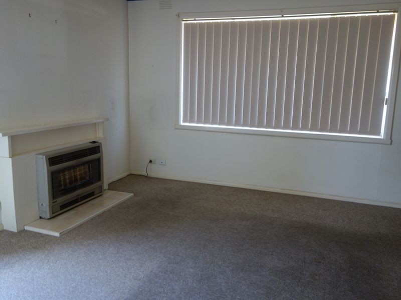 1/34 Benga Avenue, Dandenong VIC 3175