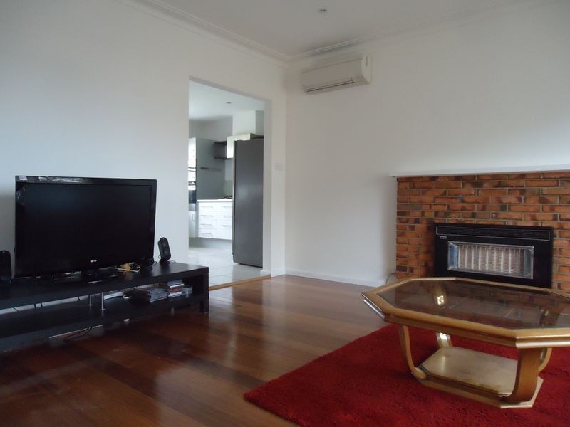 2 Holly Avenue, Dandenong North VIC 3175