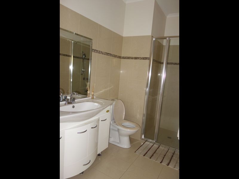 80 Gleneagles Drive, Endeavour Hills VIC 3802