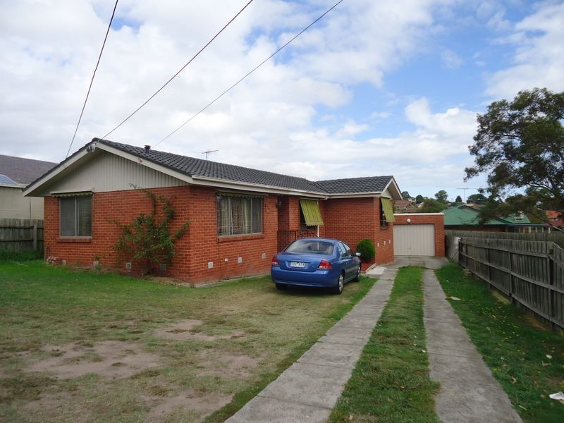7 Adam Avenue, Hallam VIC 3803