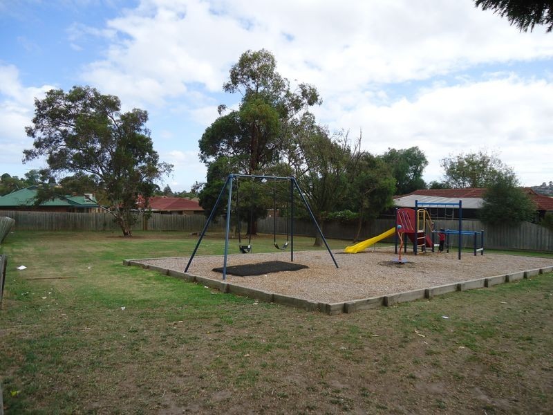 7 Adam Avenue, Hallam VIC 3803