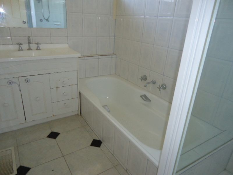 16 Garfield Court, Dandenong North VIC 3175