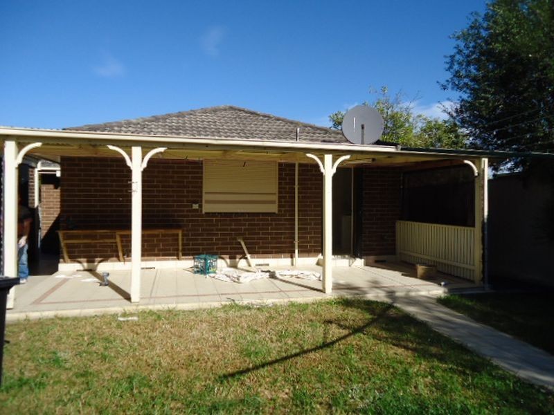 16 Garfield Court, Dandenong North VIC 3175