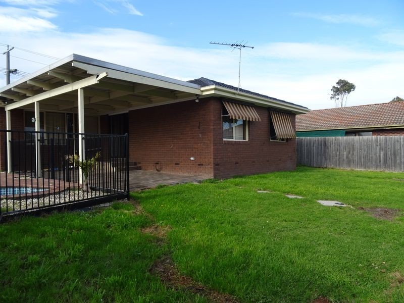 9 Jeffrey Street, Hampton Park VIC 3976