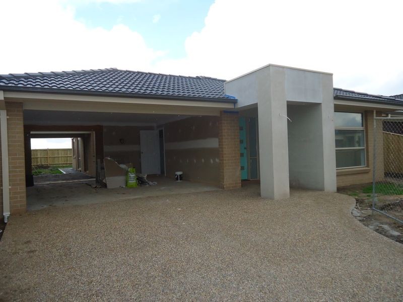 Lot 1829/70 Frankland Street, Clyde North VIC 3978