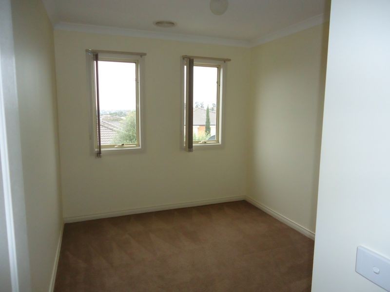 11/84 Heatherton Road, Endeavour Hills VIC 3802