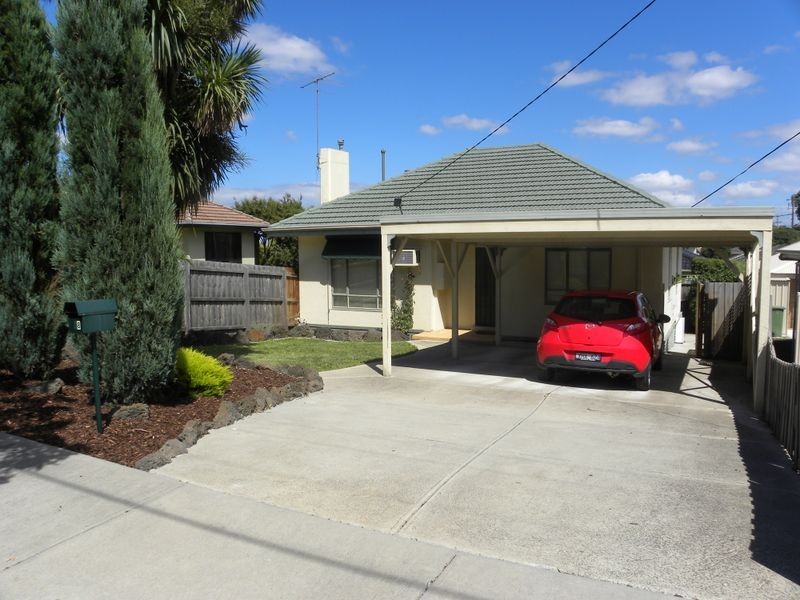 8 Lexton Avenue, Dandenong VIC 3175