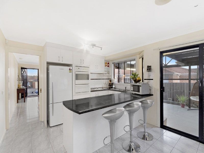 26 Eleanore Crescent, Hallam VIC 3803