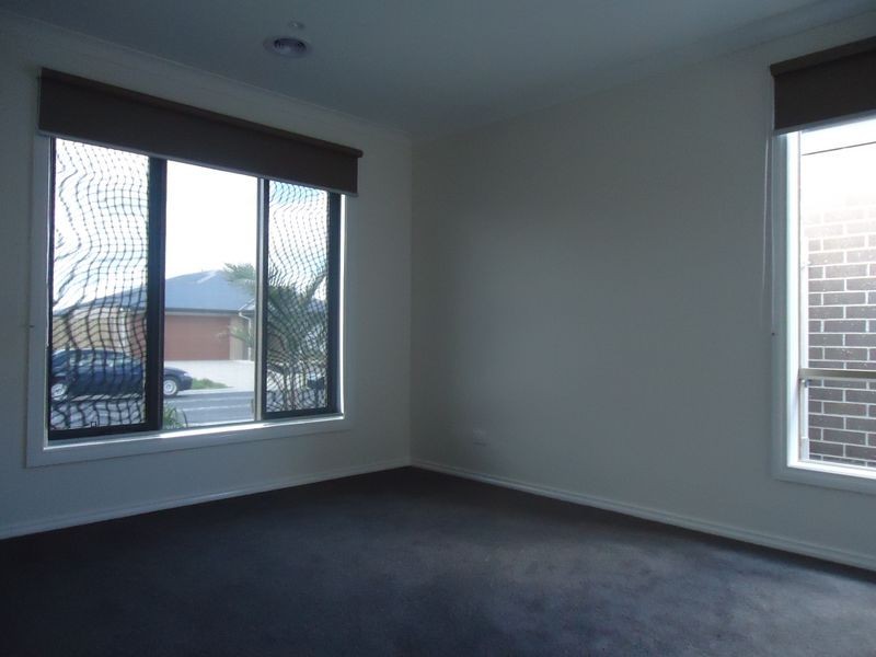 Lot 272/5 Amber Way, Officer VIC 3809