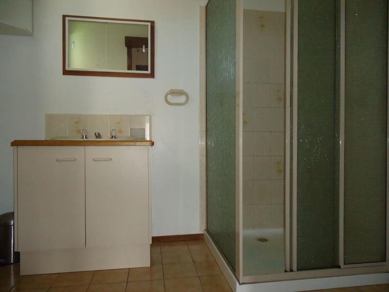 33 Adam Avenue, Hallam VIC 3803