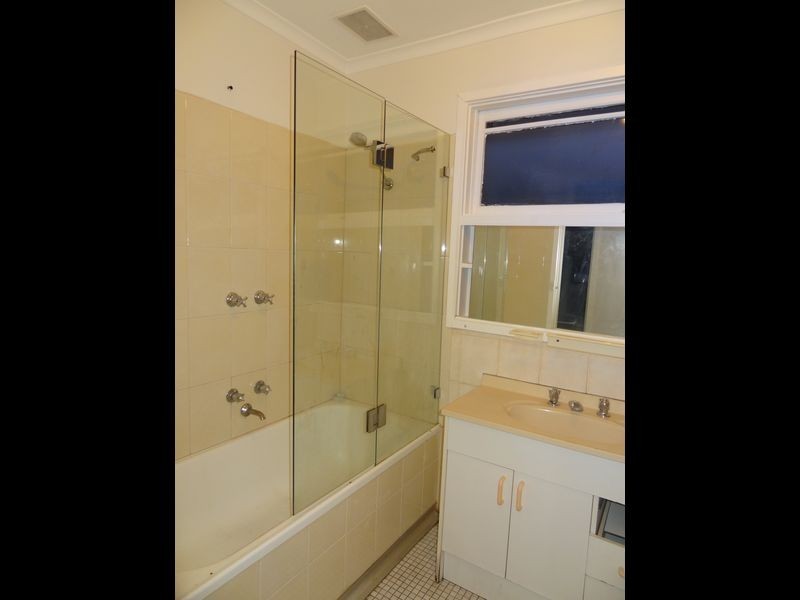 7A Third Avenue, Dandenong North VIC 3175