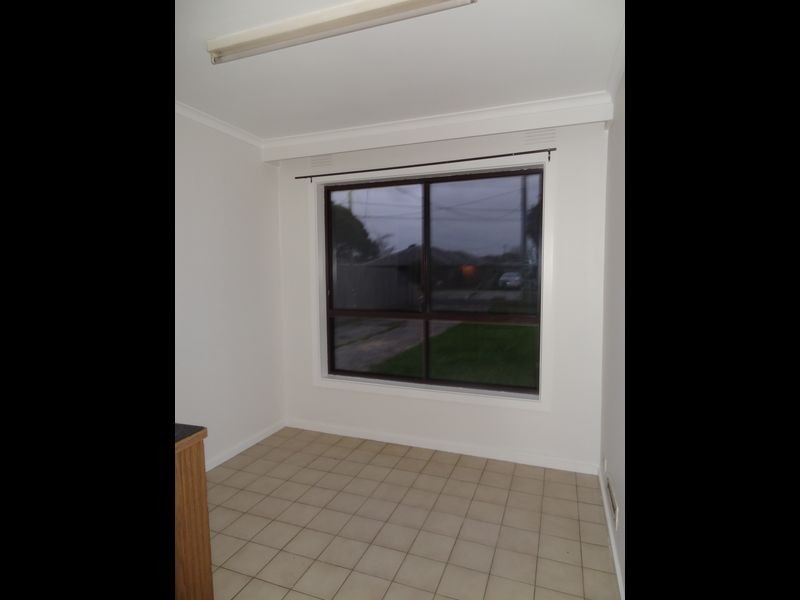 7A Third Avenue, Dandenong North VIC 3175