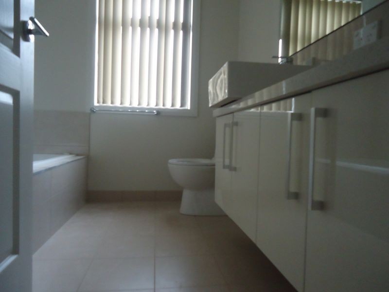 2/49 Benga Avenue, Dandenong VIC 3175