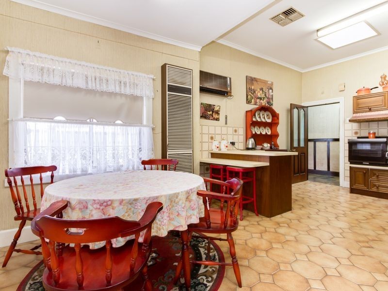 75 Clow Street, Dandenong VIC 3175