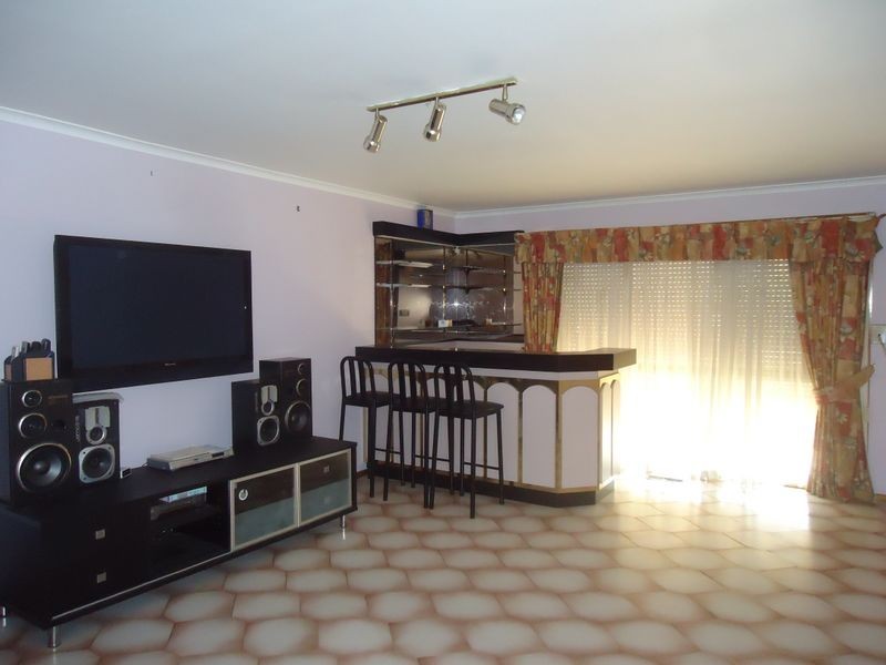 16 Springfield Drive, Narre Warren VIC 3805