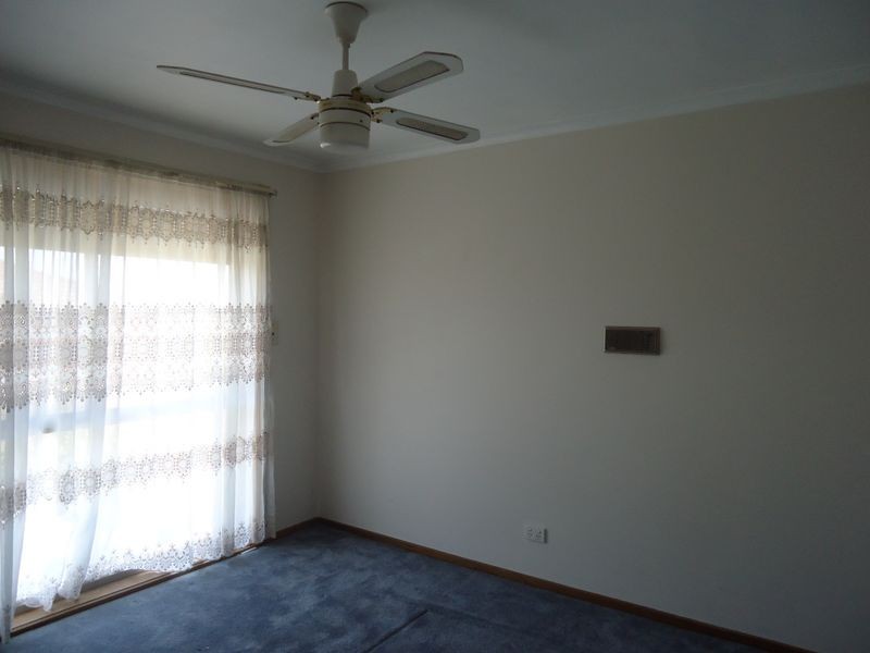 16 Springfield Drive, Narre Warren VIC 3805