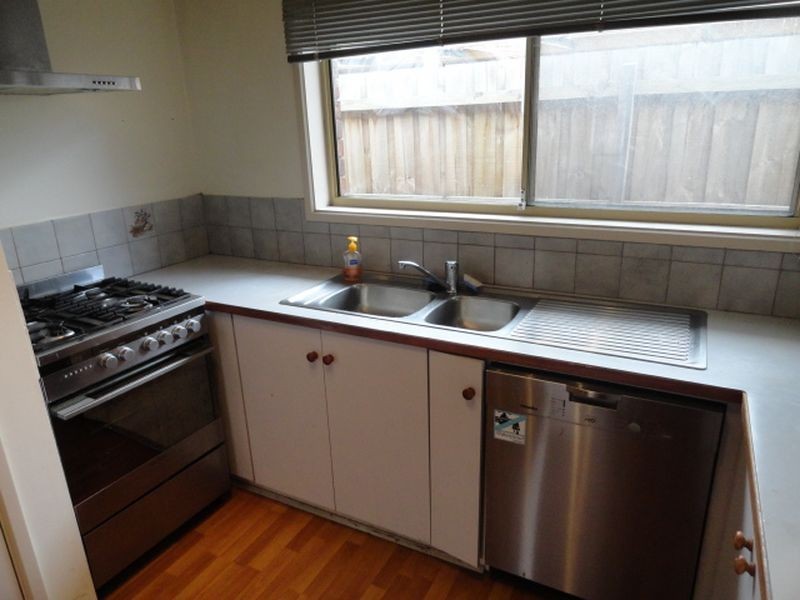 48 Ireland Avenue, Narre Warren VIC 3805