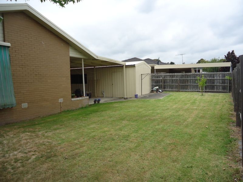 4 Tern  Court, Endeavour Hills VIC 3802