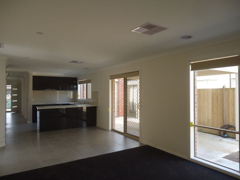 Lot  2817/22 Naas Road, Clyde North VIC 3978