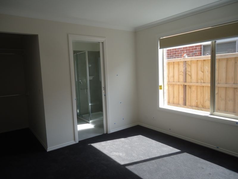 Lot  2817/22 Naas Road, Clyde North VIC 3978