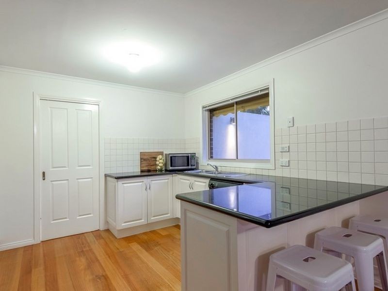 6/26 Cara  Crescent, Berwick VIC 3806