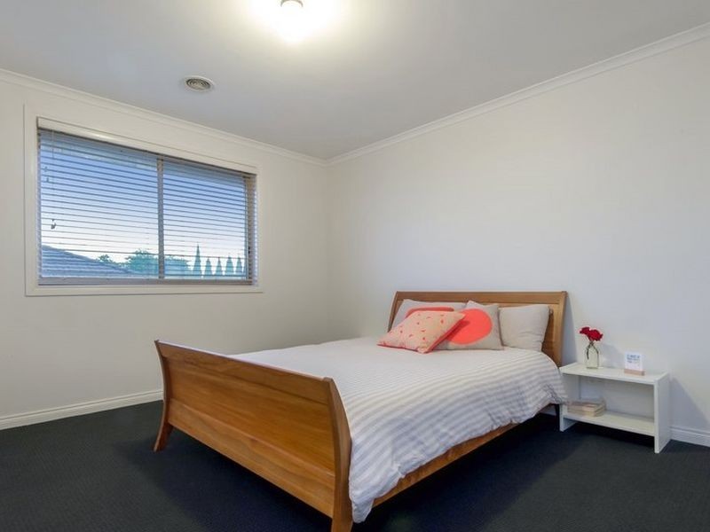 6/26 Cara  Crescent, Berwick VIC 3806