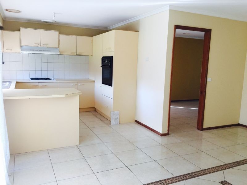 2 Keltie Rise, Endeavour Hills VIC 3802