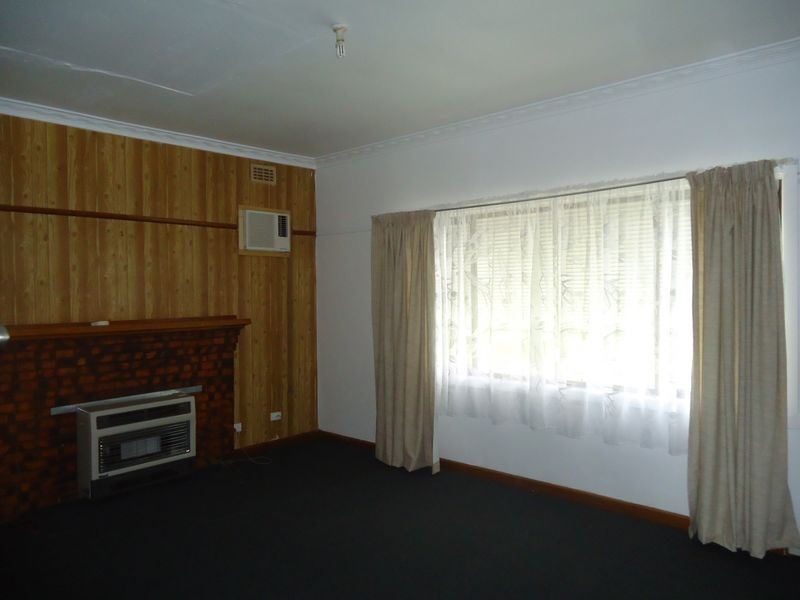 6 Olive Road, Eumemmerring VIC 3177