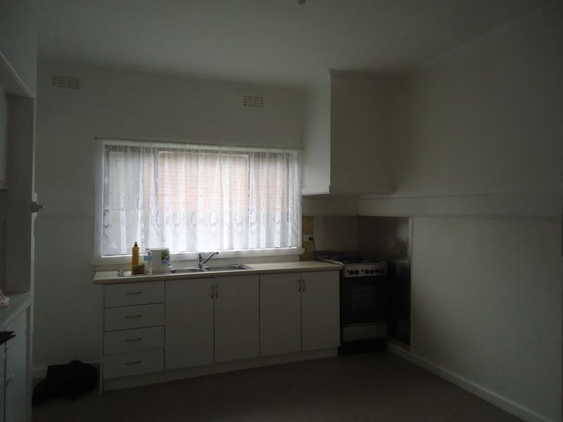 6 Olive Road, Eumemmerring VIC 3177