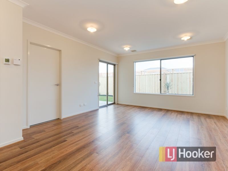 57 Morningside Boulevard, Cranbourne West VIC 3977