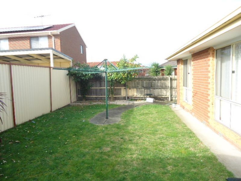 60 Saffron Drive, Hallam VIC 3803