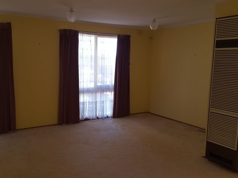 24 Clydebank Avenue, Endeavour Hills VIC 3802