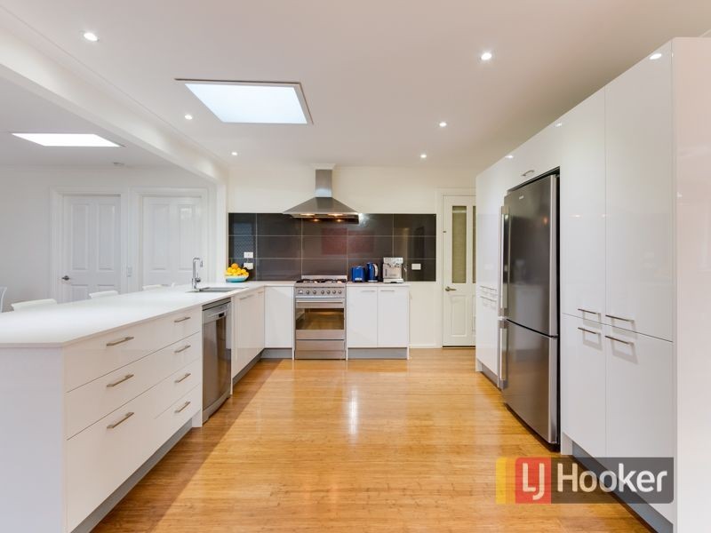 9 Patterson Court, Endeavour Hills VIC 3802